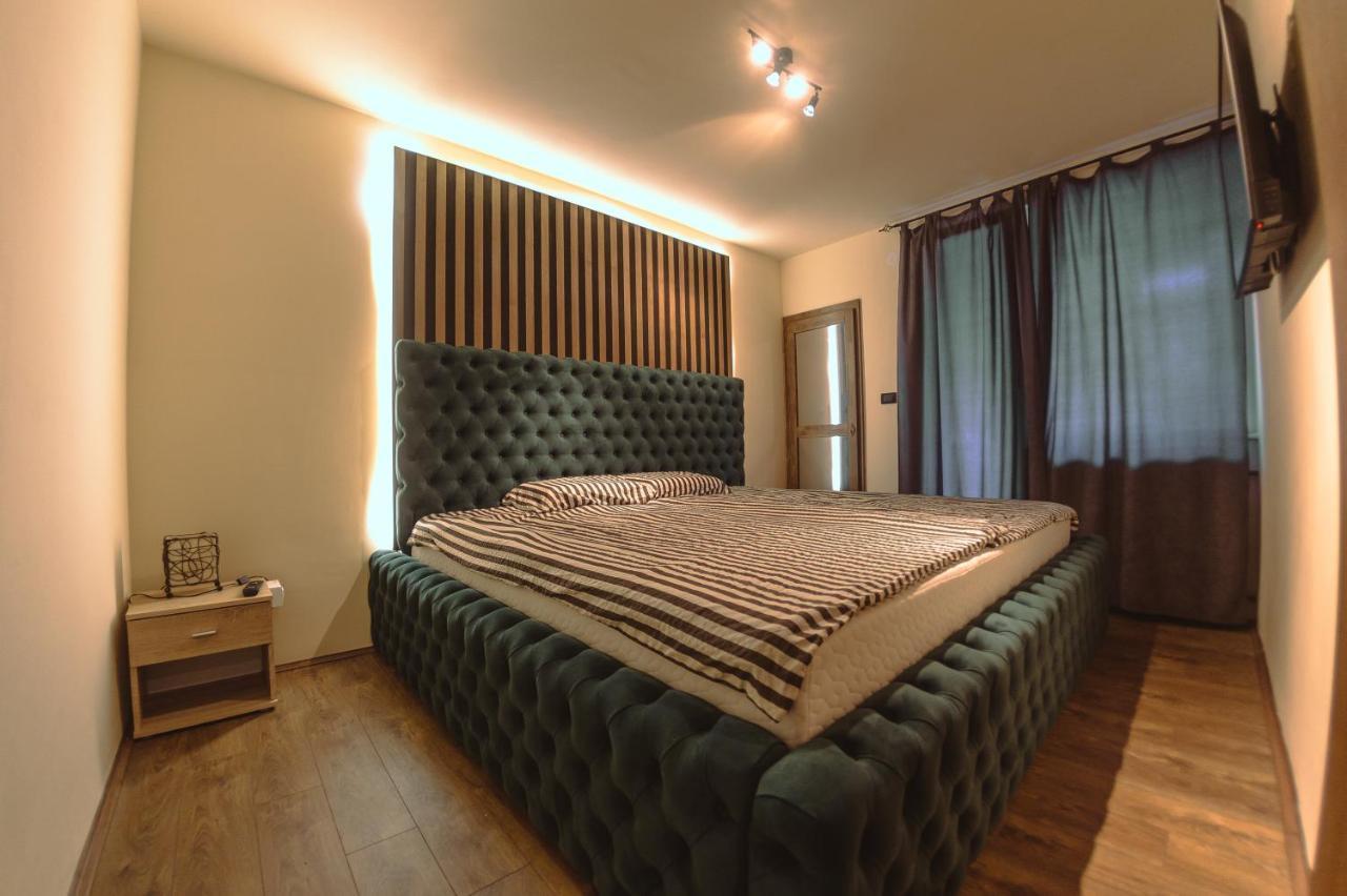 Šabac Loft Apartman Menhetn מראה חיצוני תמונה